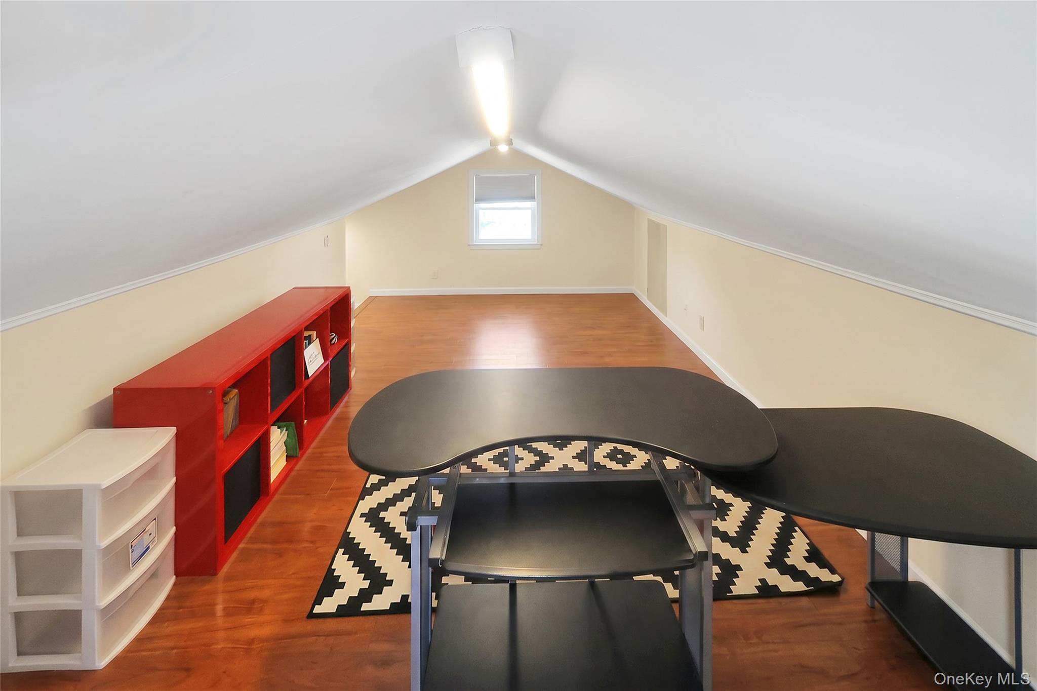 Single Family Emmett Terrace  Westchester County, NY 10805, MLS-1012179-28
