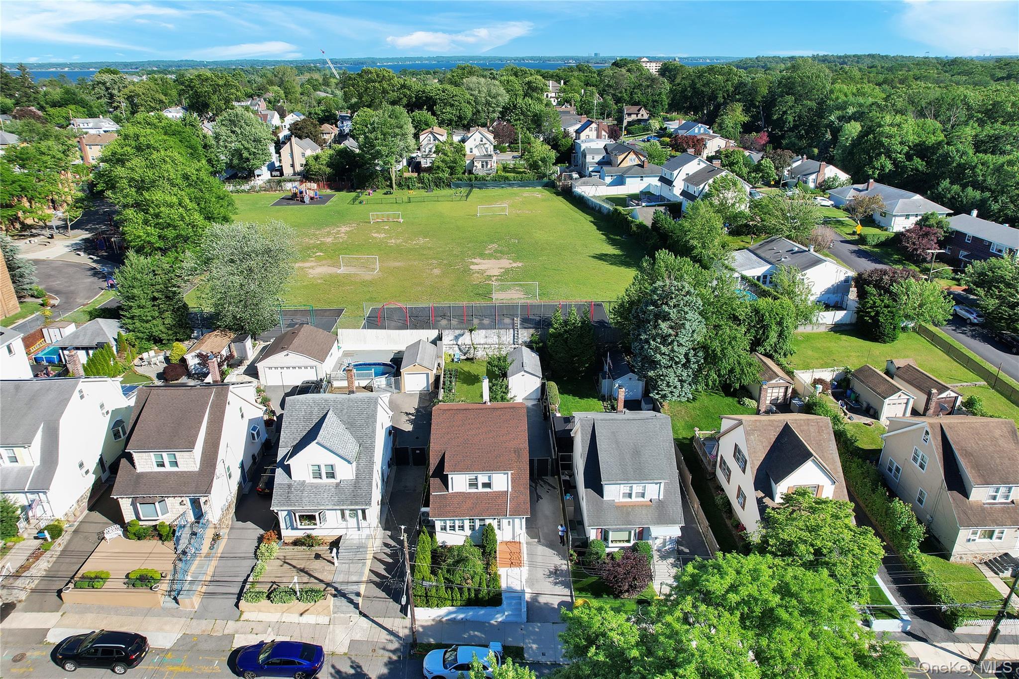 Single Family Emmett Terrace  Westchester County, NY 10805, MLS-1012179-47
