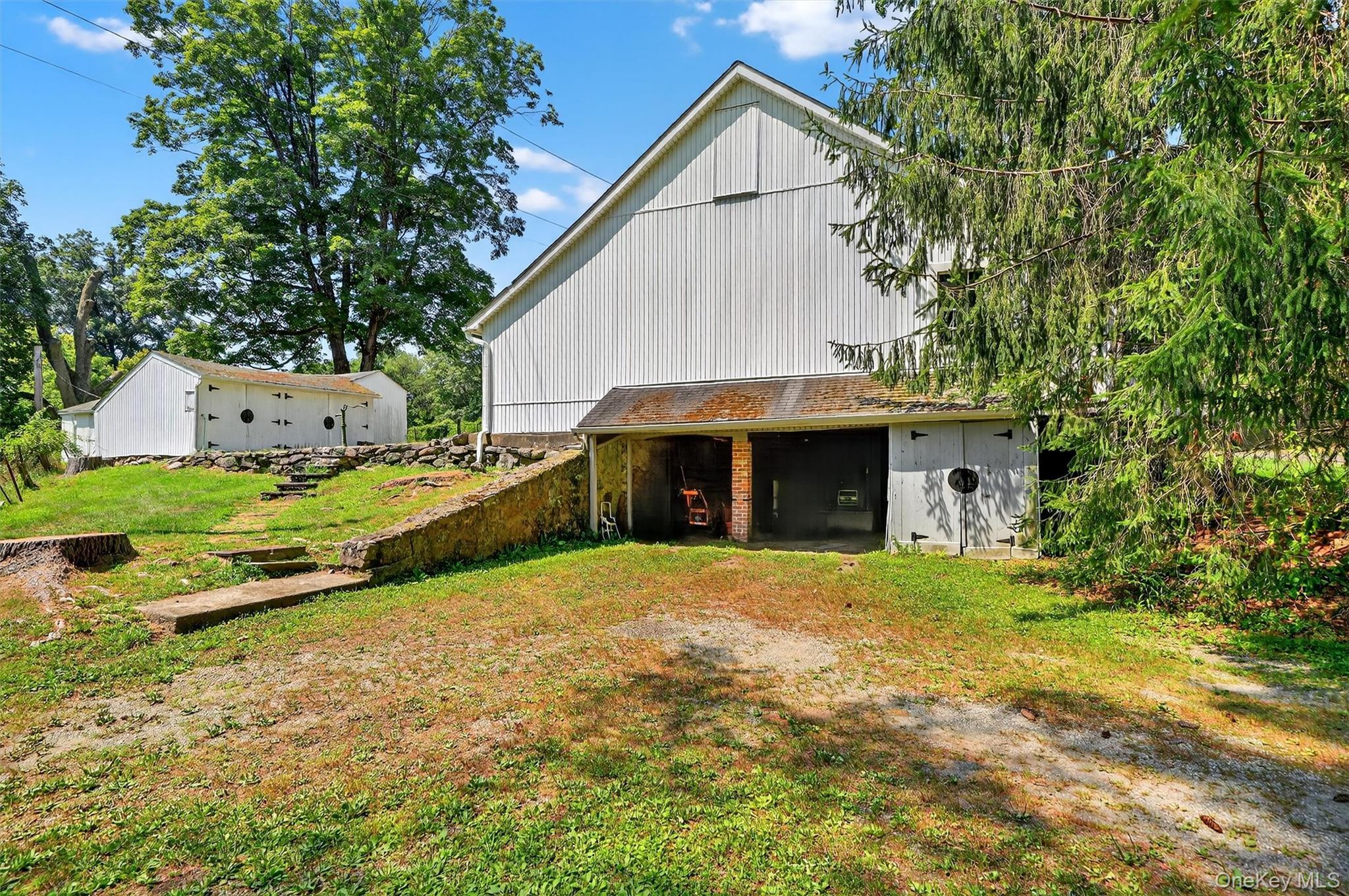 Single Family Arcady Road  Westchester County, NY 10562, MLS-1012192-17