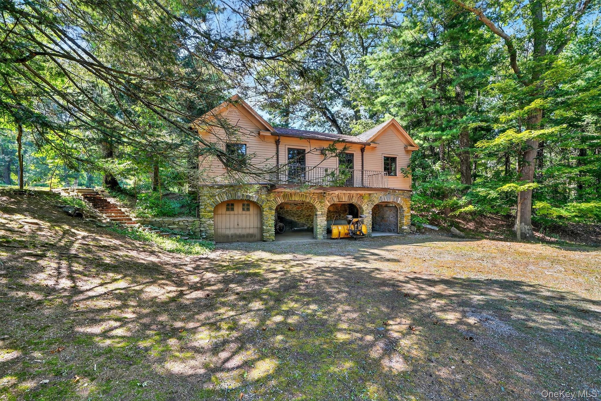 Single Family Arcady Road  Westchester County, NY 10562, MLS-1012192-18