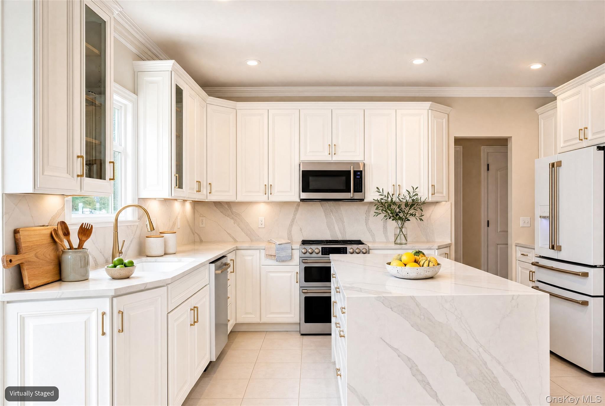 Single Family Deerfield Road Suffolk County, NY 11976, MLS-1012206-13