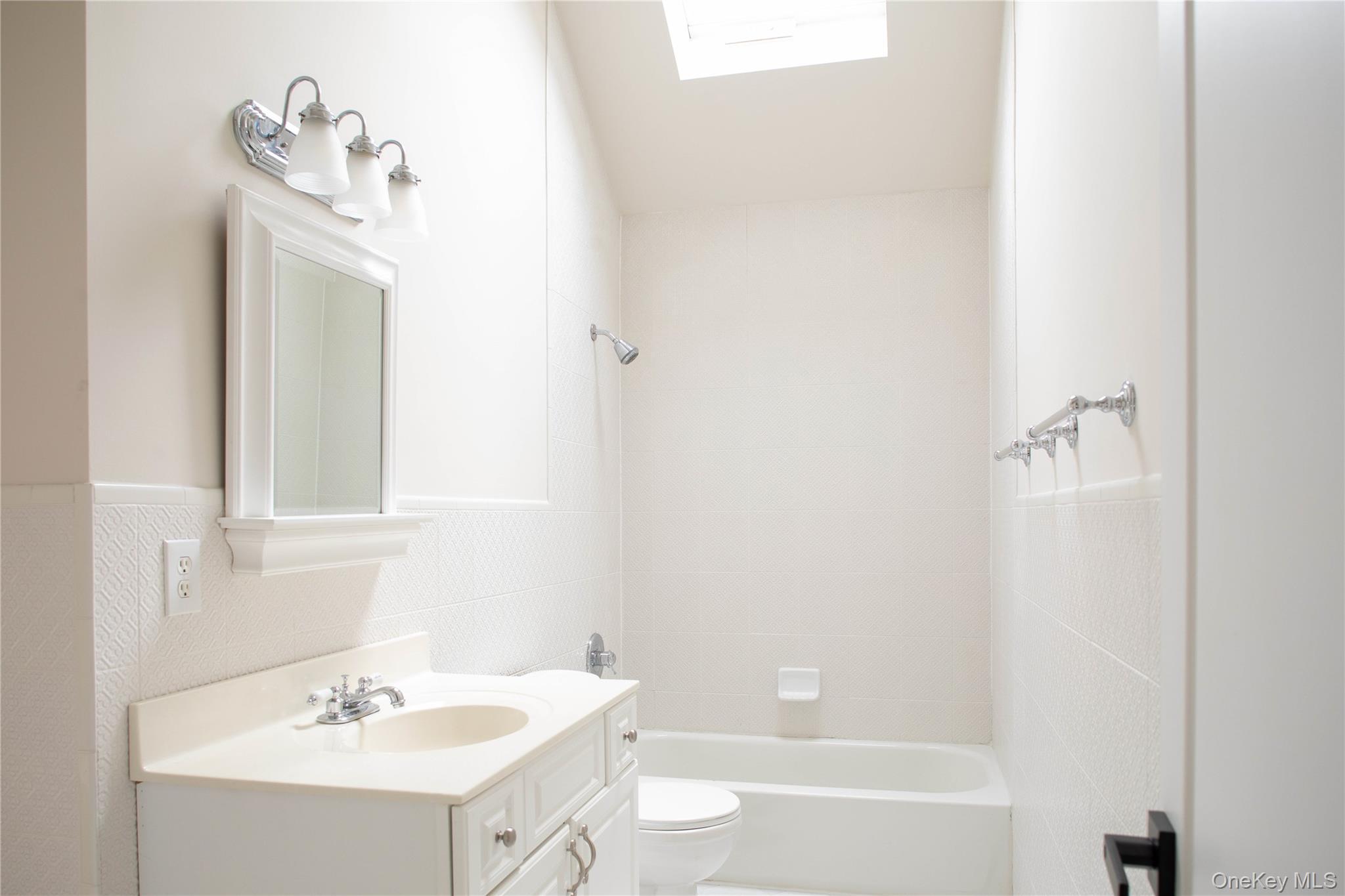 Single Family Deerfield Road Suffolk County, NY 11976, MLS-1012206-31