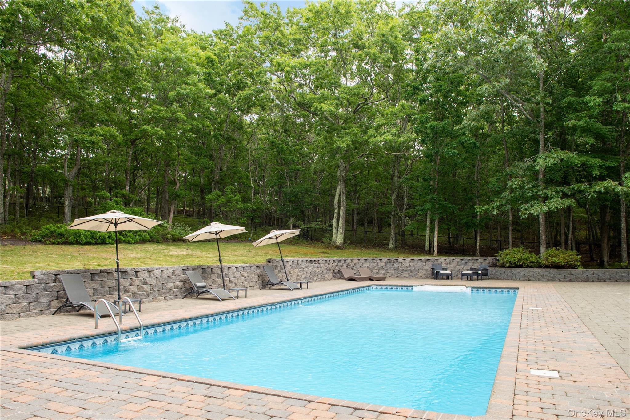 Single Family Deerfield Road Suffolk County, NY 11976, MLS-1012206-39
