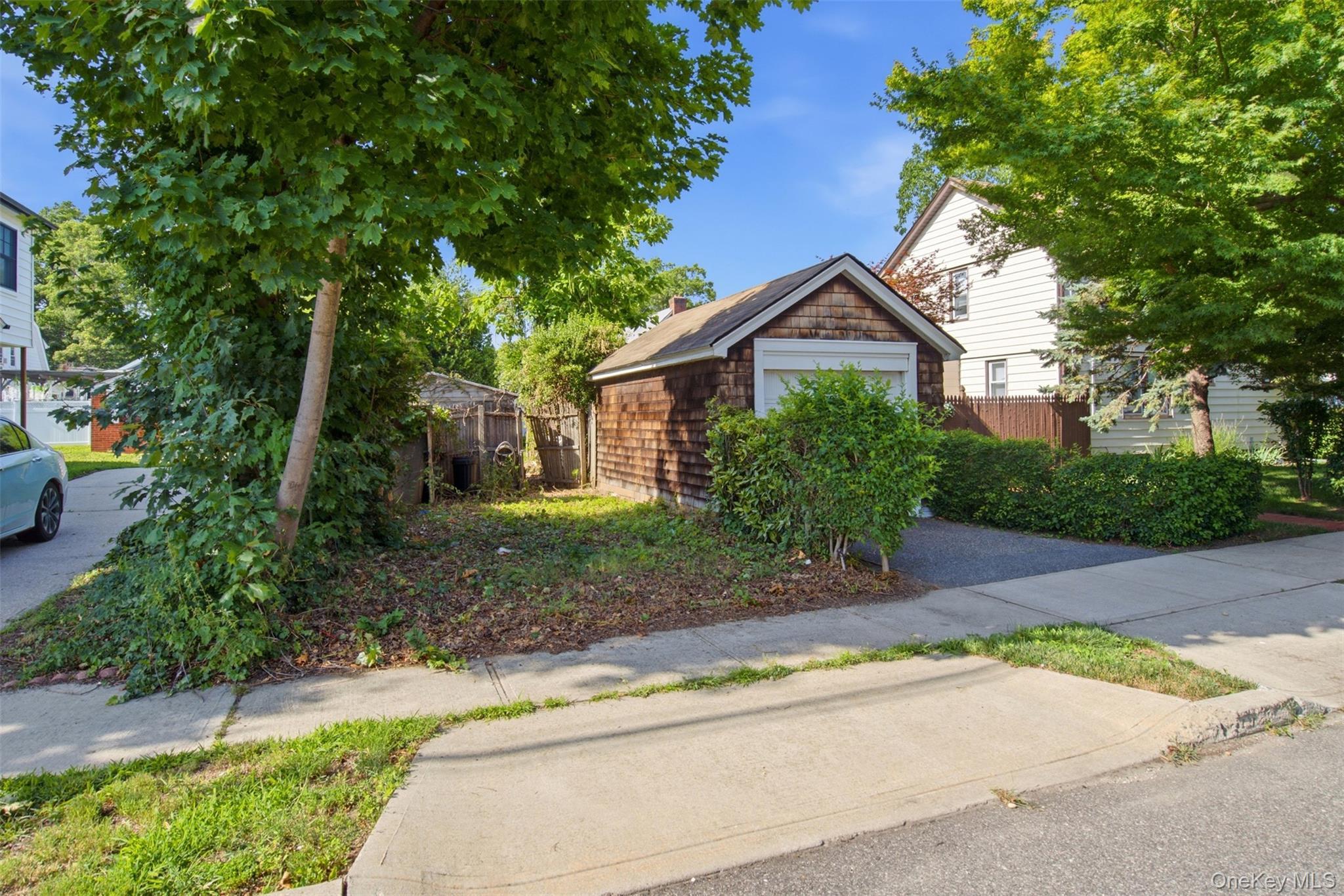 Single Family Fulton Street Nassau County, NY 11590, MLS-1012210-25