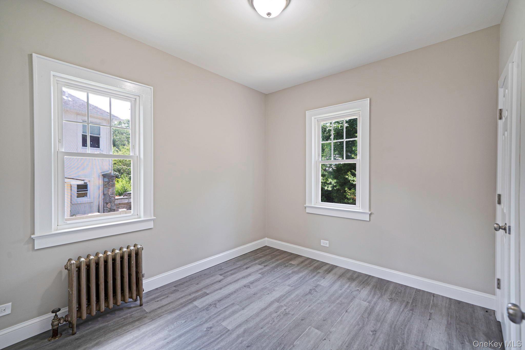 Single Family Elizabeth Avenue  Suffolk County, NY 11787, MLS-1012238-16