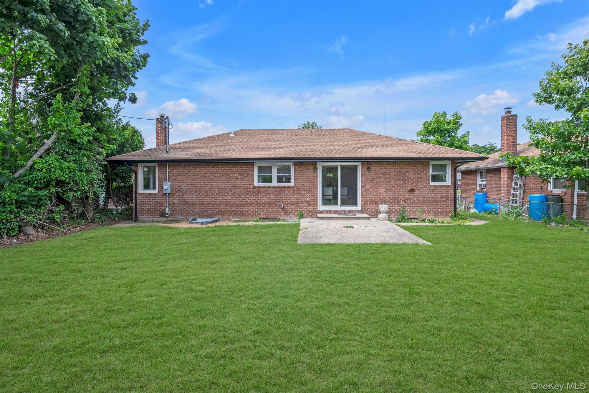 Single Family Dean Drive  Nassau County, NY 11510, MLS-1012302-18