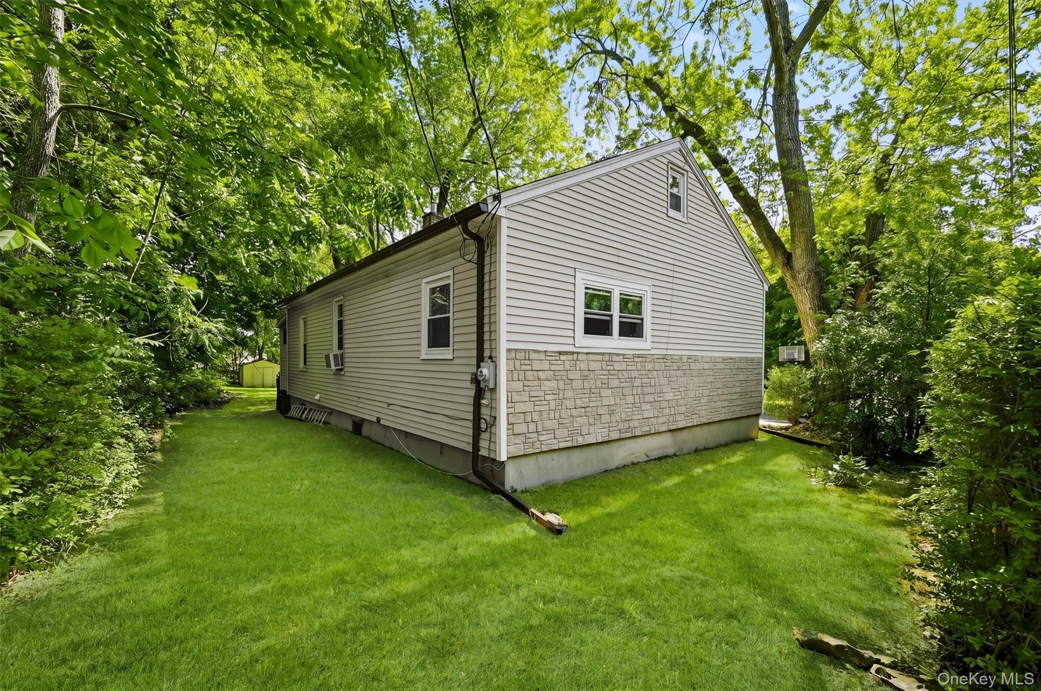 Single Family Hulse Avenue Orange County, NY 10940, MLS-1012319-26