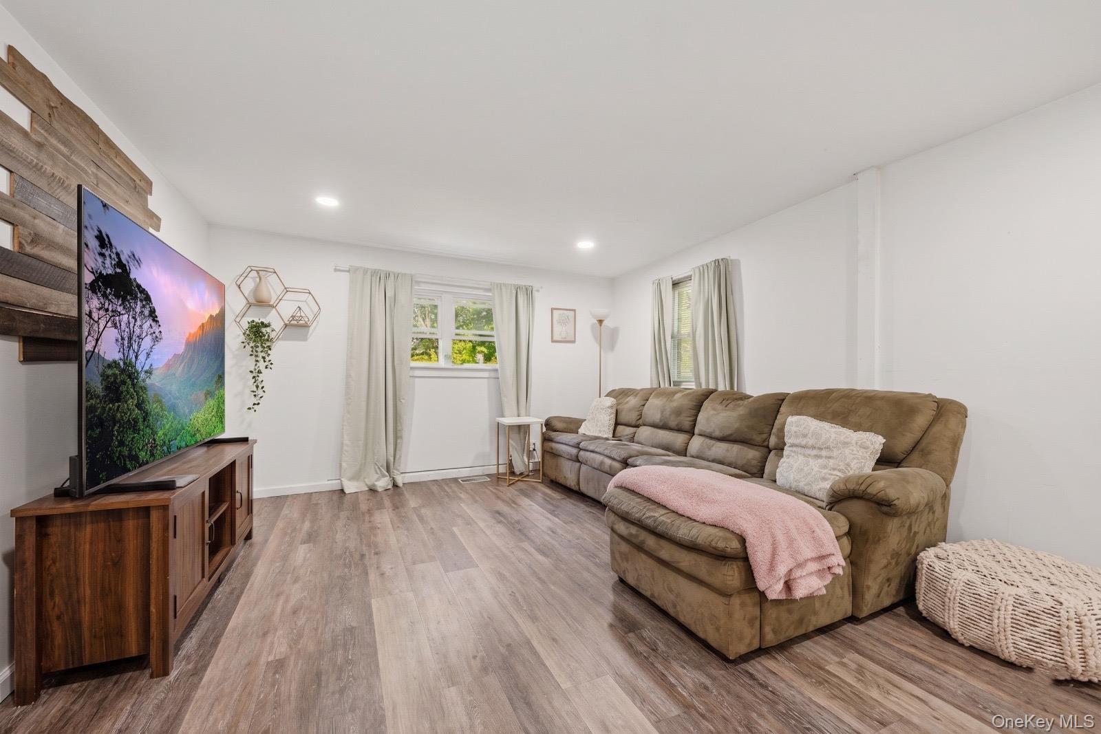 Single Family Hulse Avenue Orange County, NY 10940, MLS-1012319-5