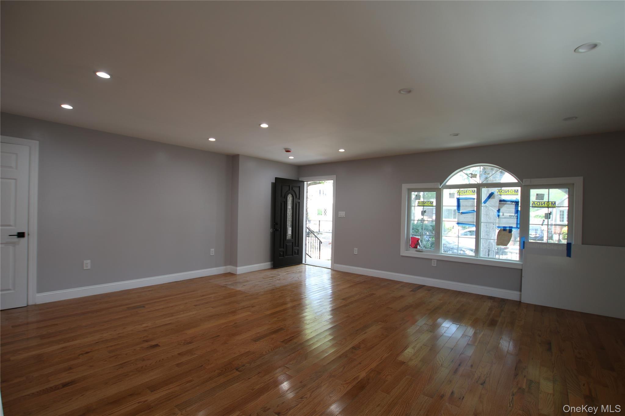 Single Family 145th Avenue Queens, NY 11413, MLS-1012366-12