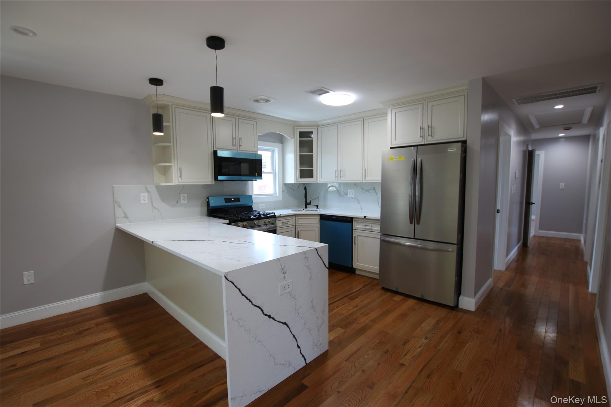 Single Family 145th Avenue Queens, NY 11413, MLS-1012366-26