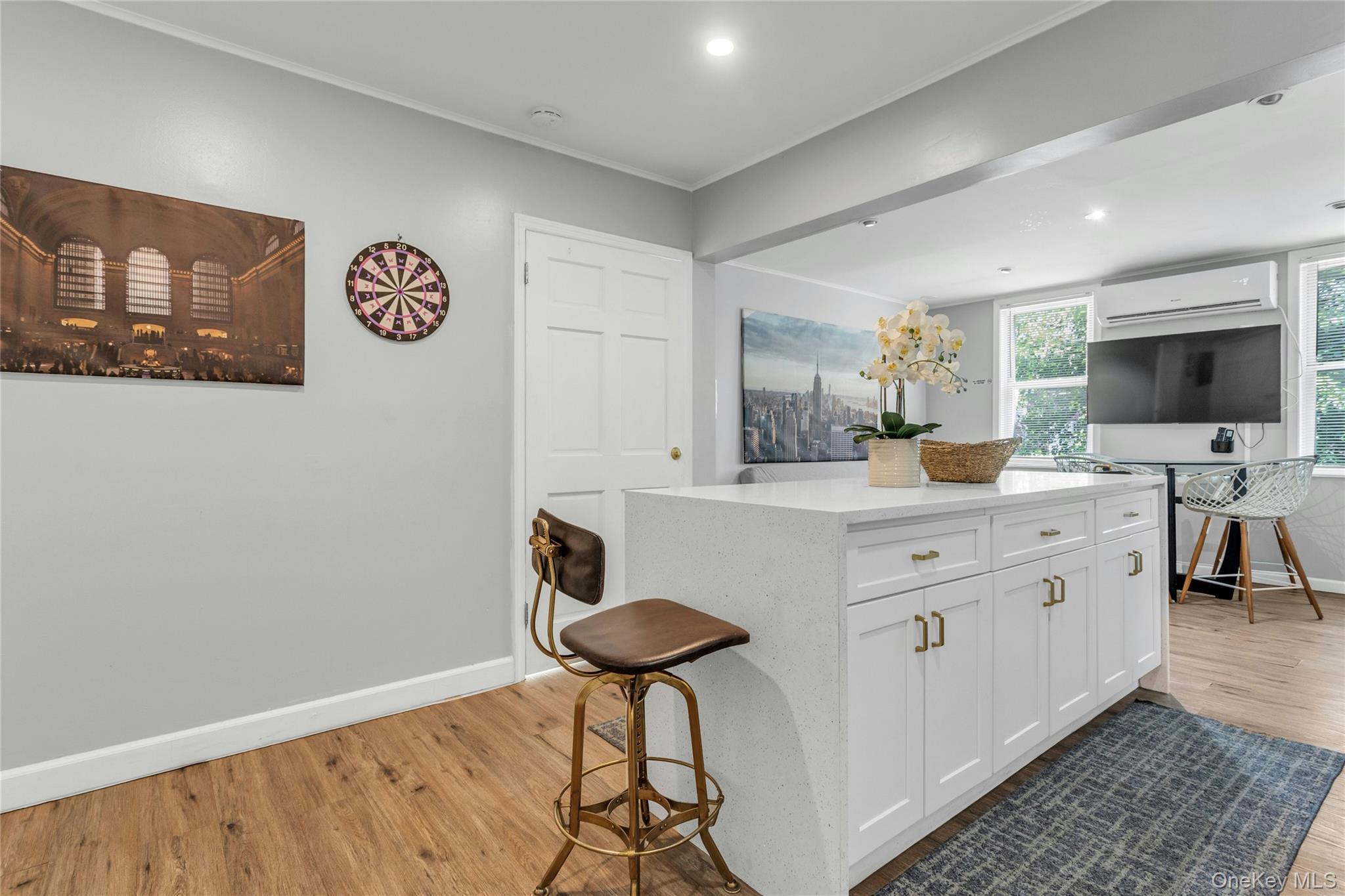 Single Family 65th Street Queens, NY 11377, MLS-1012384-18