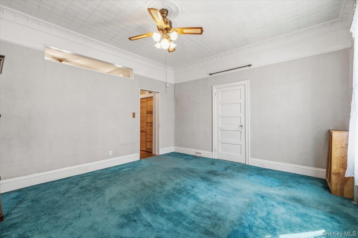 Single Family Norman Queens, NY 11385, MLS-1012391-15