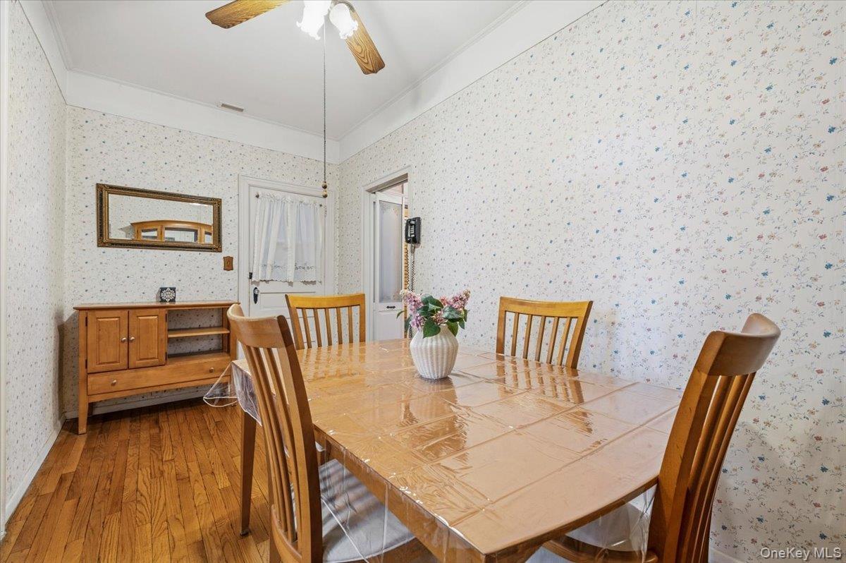 Single Family Norman Queens, NY 11385, MLS-1012391-17