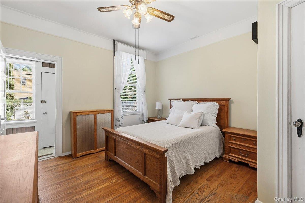 Single Family Norman Queens, NY 11385, MLS-1012391-8