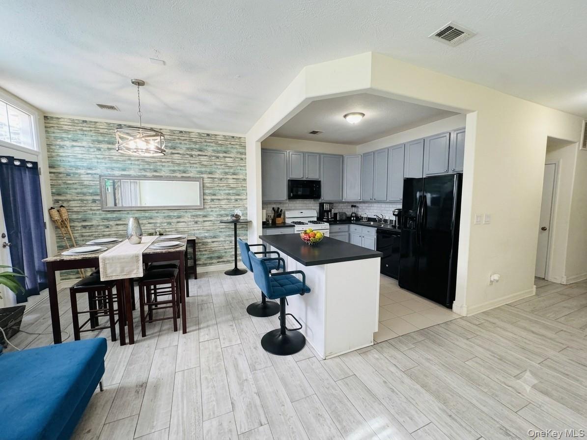 Single Family Lighthouse Drive Queens, NY 11692, MLS-1012403-21