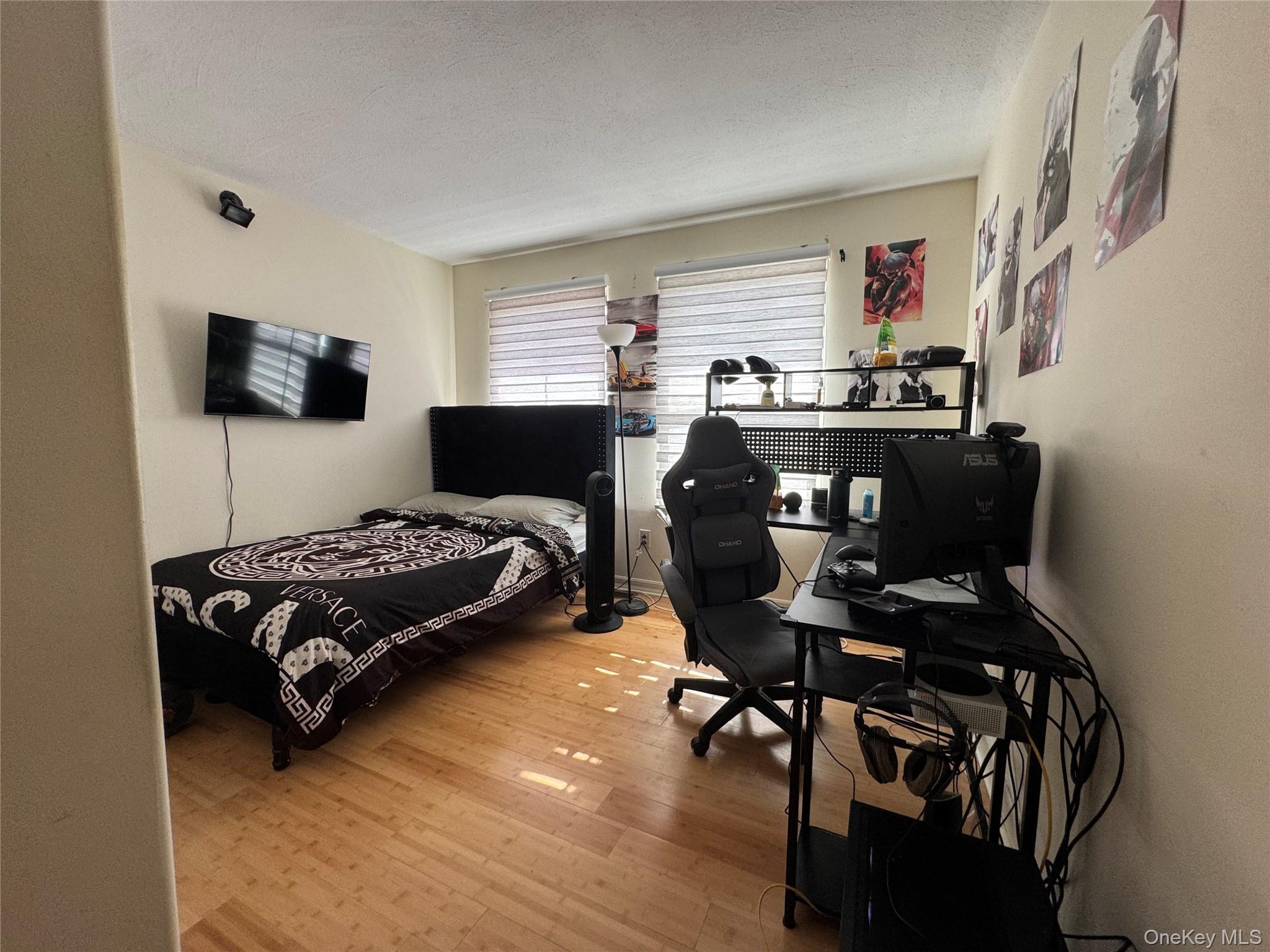 Single Family Lighthouse Drive Queens, NY 11692, MLS-1012403-24
