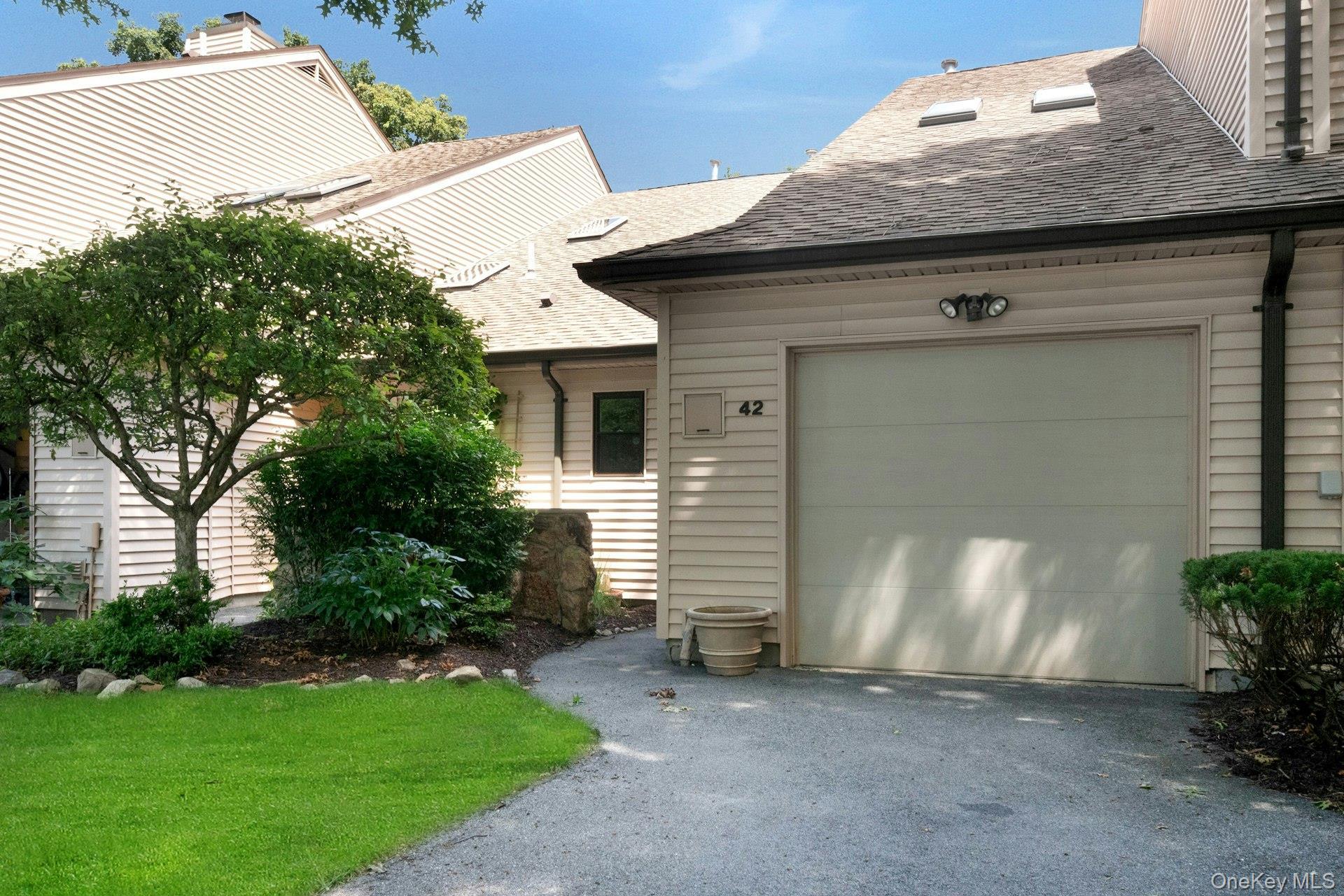 Single Family Hudson Watch Drive  Westchester County, NY 10562, MLS-1012405-3