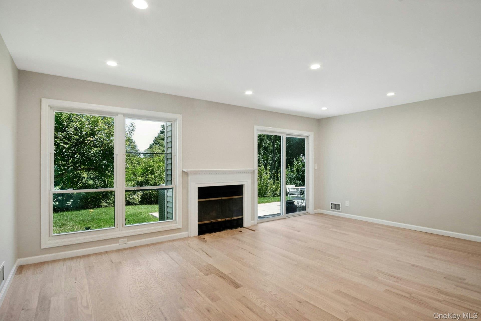 Single Family Hudson Watch Drive  Westchester County, NY 10562, MLS-1012405-8