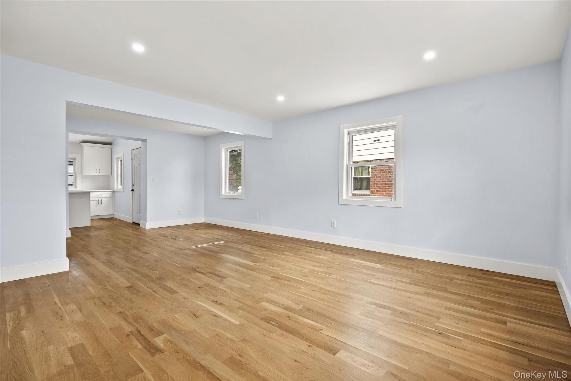 Single Family Circle Drive Nassau County, NY 11550, MLS-1012411-13