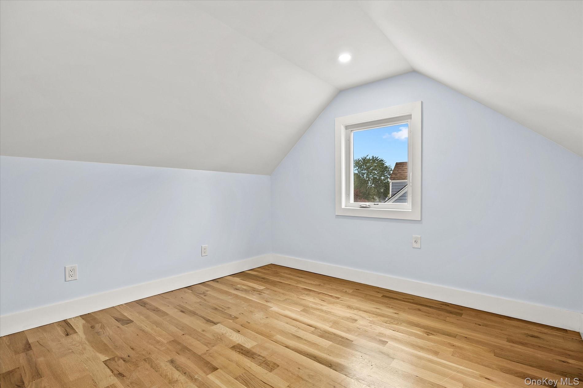 Single Family Circle Drive Nassau County, NY 11550, MLS-1012411-24