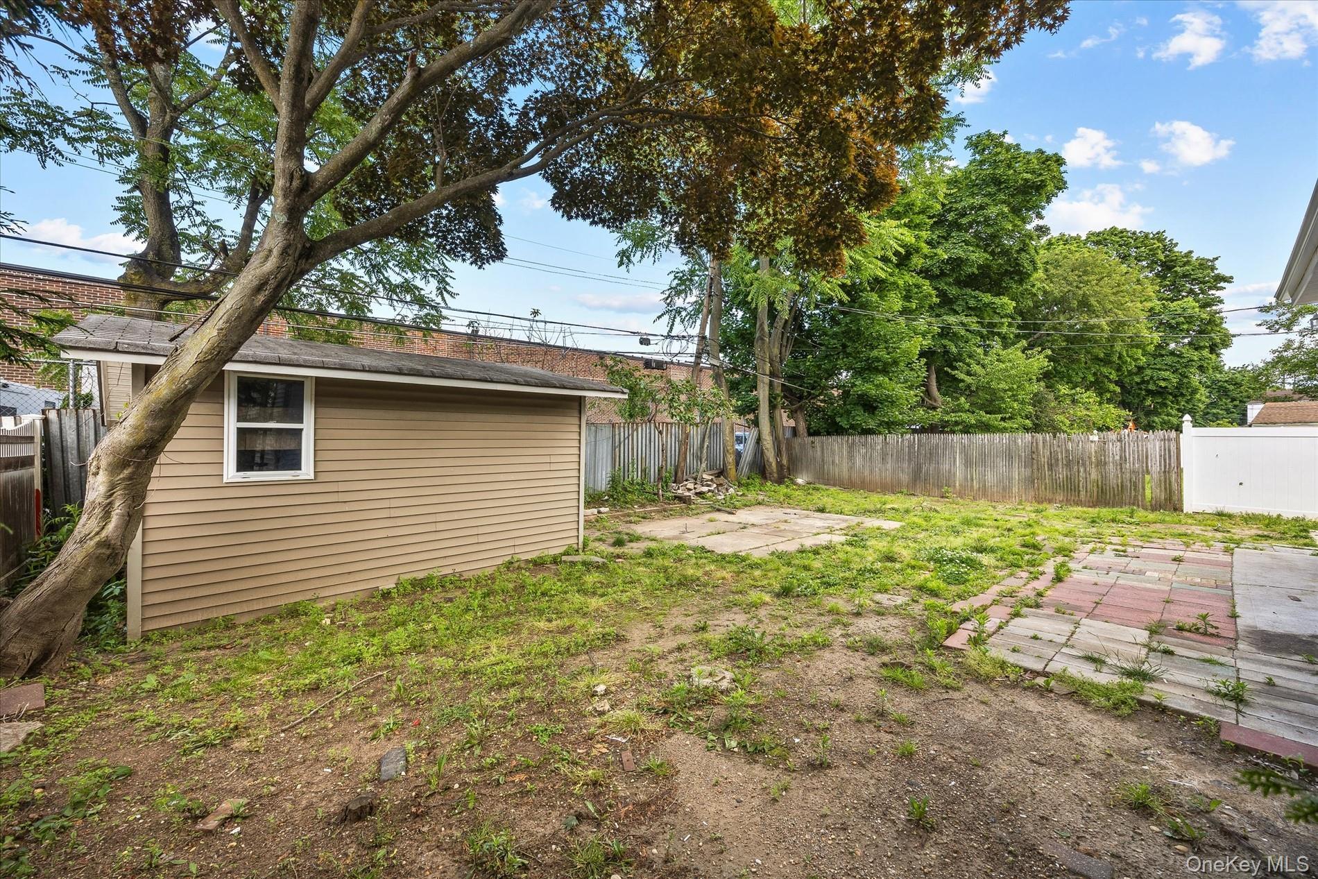 Single Family Circle Drive Nassau County, NY 11550, MLS-1012411-6