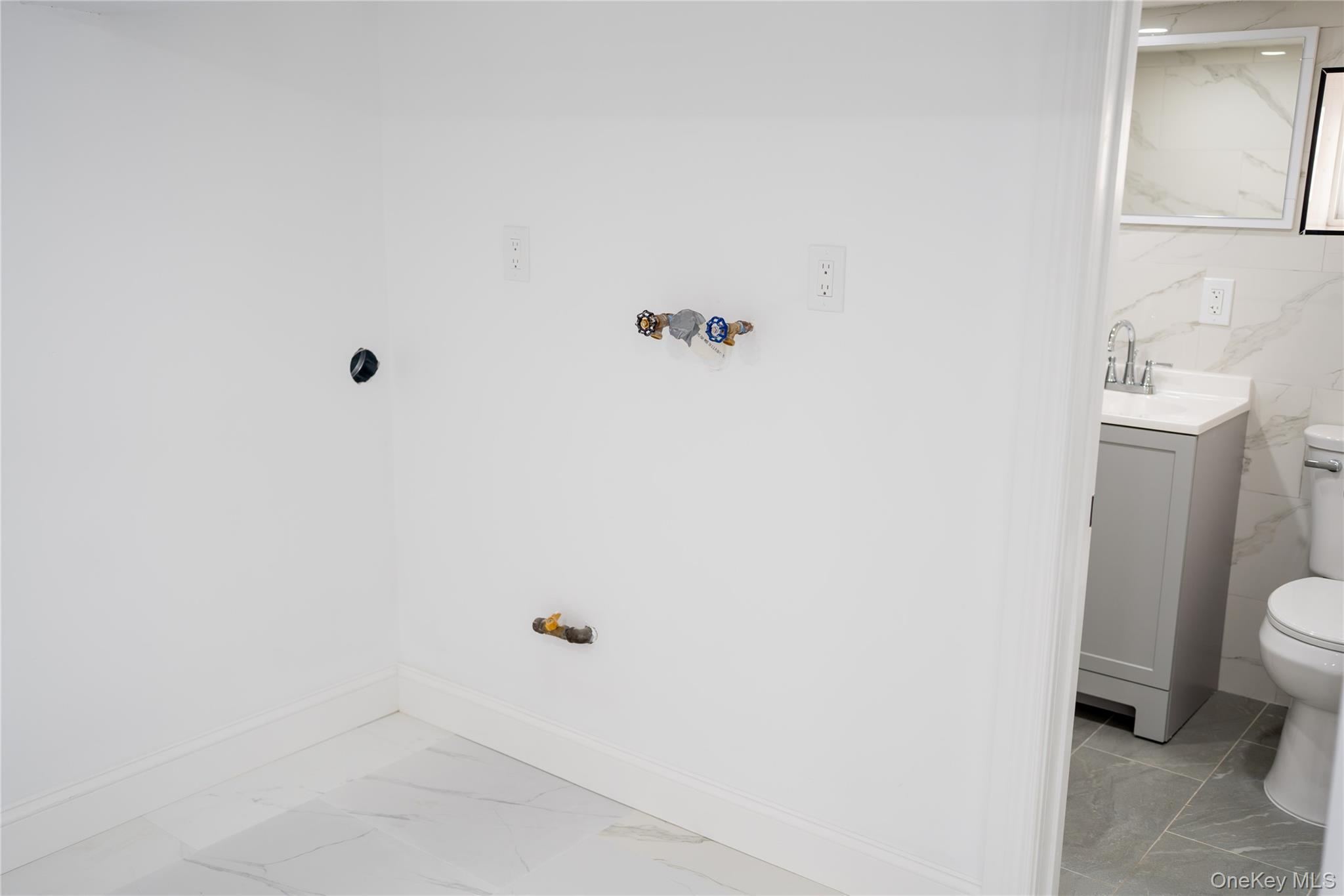 Single Family 144th Street Queens, NY 11436, MLS-1012425-33