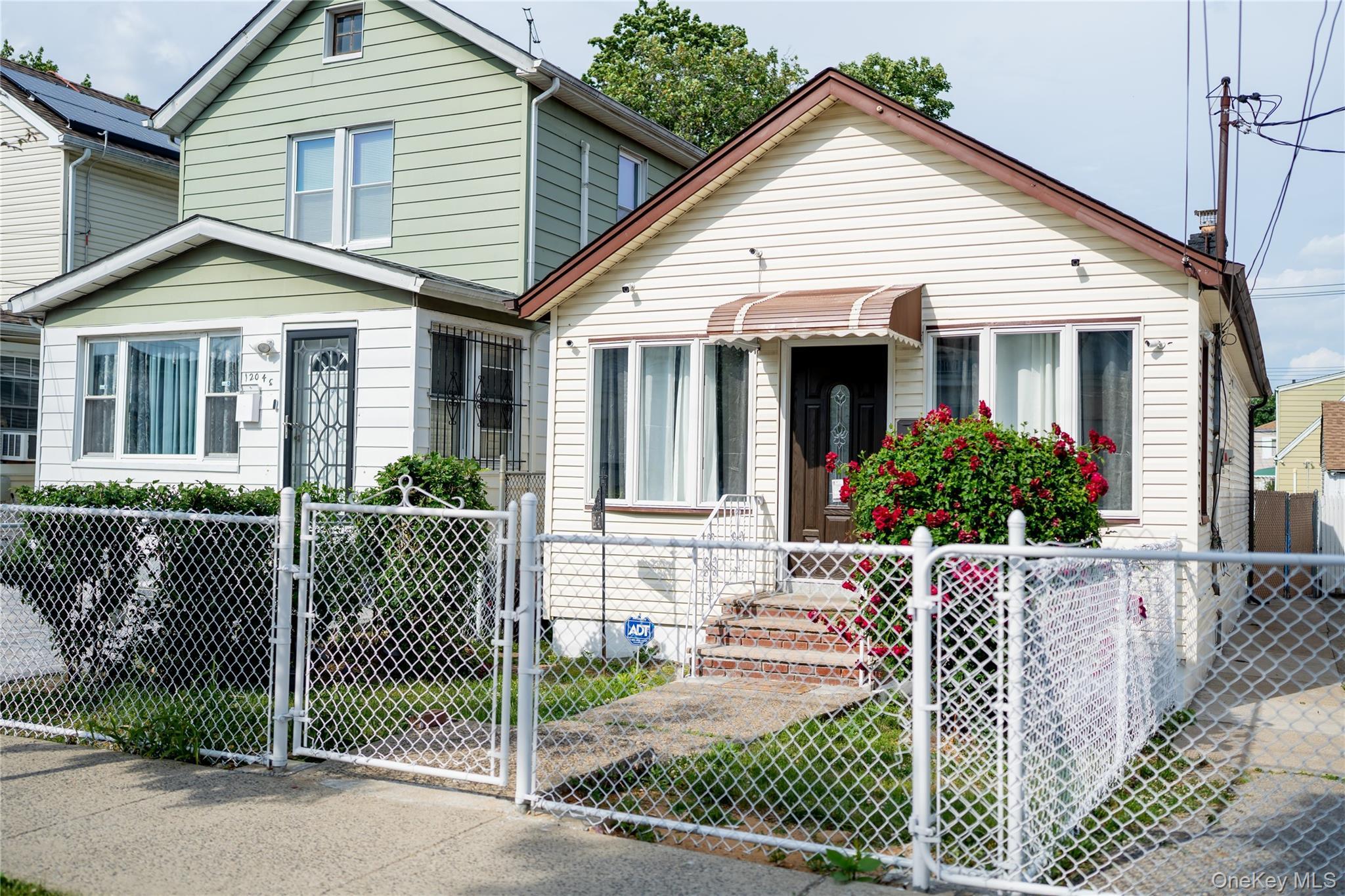 Single Family 144th Street Queens, NY 11436, MLS-1012425-34