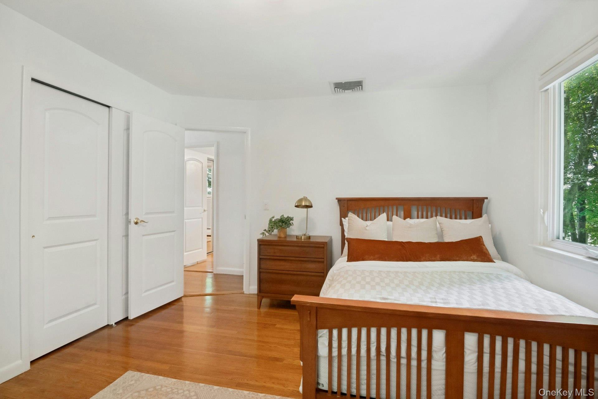 Single Family Deerfield Lane S Westchester County, NY 10570, MLS-1012440-10