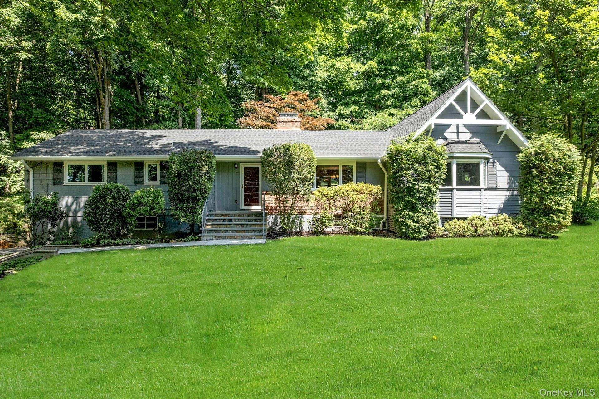 Single Family Deerfield Lane S Westchester County, NY 10570, MLS-1012440-2