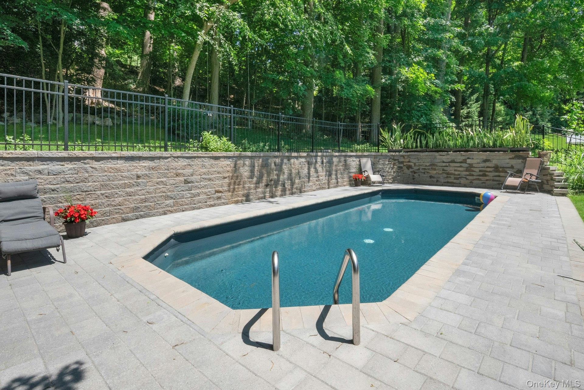Single Family Deerfield Lane S Westchester County, NY 10570, MLS-1012440-33