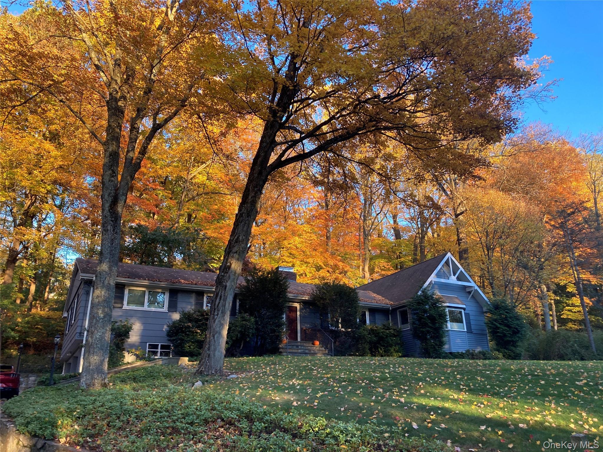 Single Family Deerfield Lane S Westchester County, NY 10570, MLS-1012440-43