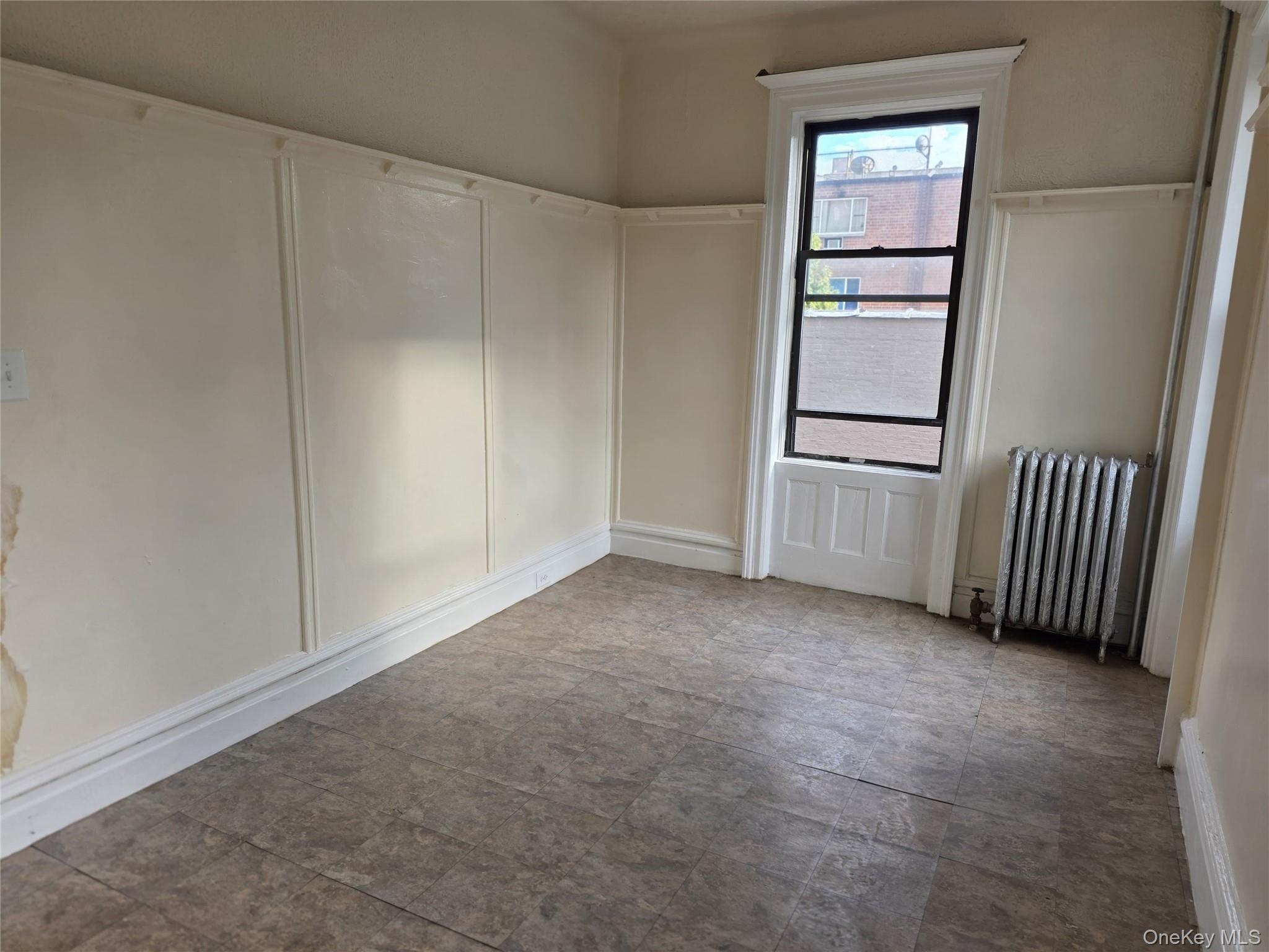 Single Family 186th St Bronx, NY 10458, MLS-1012465-18