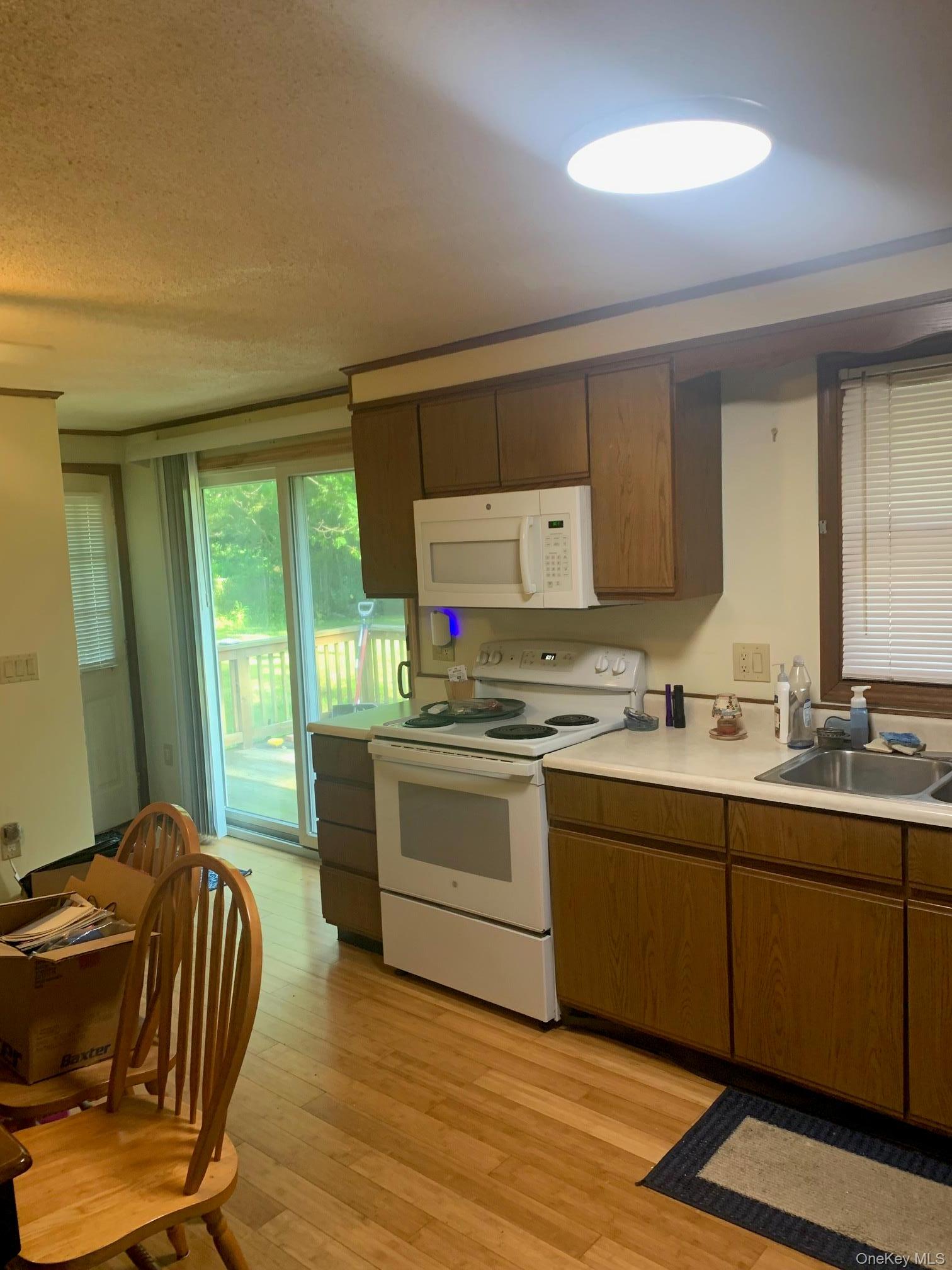 Single Family Cambridge Drive  Dutchess County, NY 12571, MLS-1012471-5