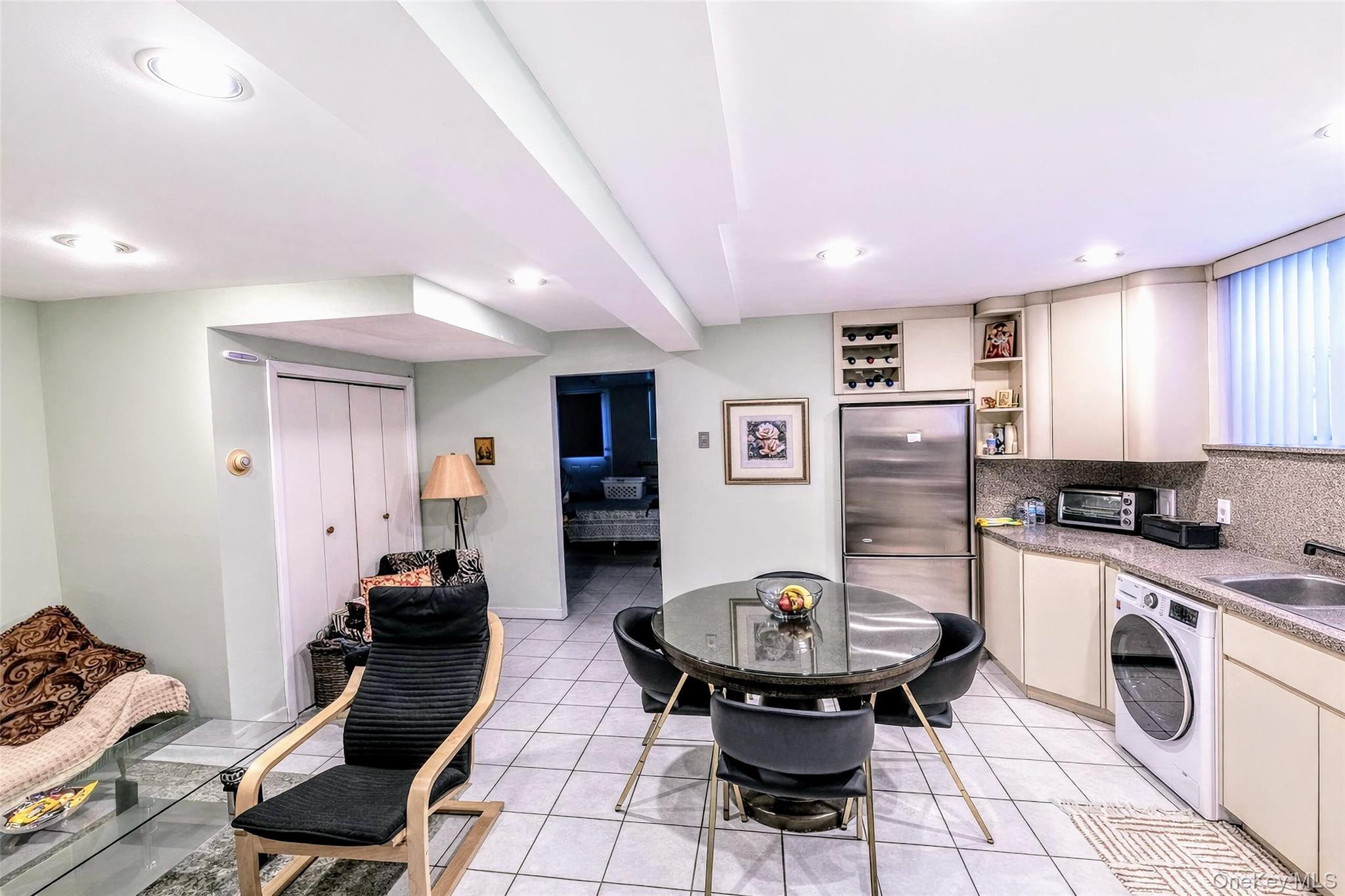 Single Family 195 Street Queens, NY 11358, MLS-1012473-21