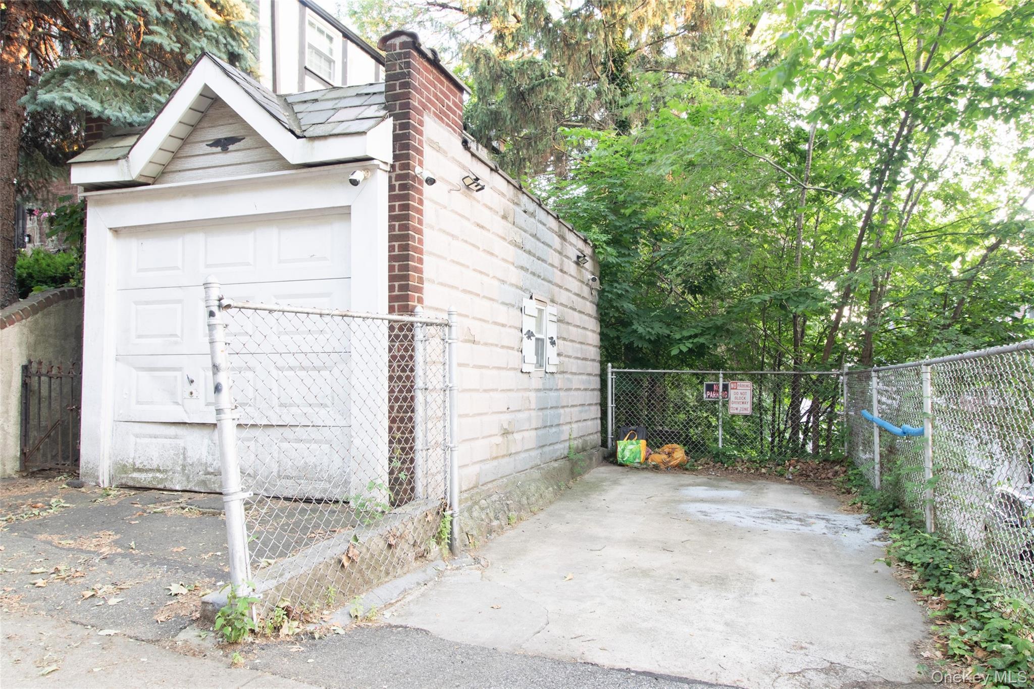Single Family 62nd Street  Queens, NY 11378, MLS-1012487-13