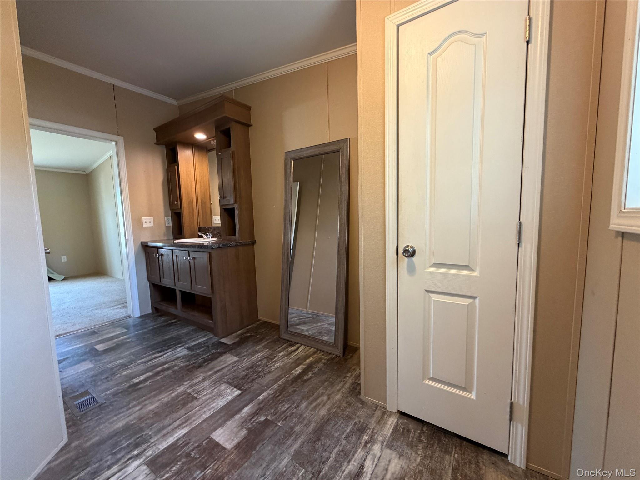 Single Family Old Ravina Road Albany County, NY 12158, MLS-1012529-24