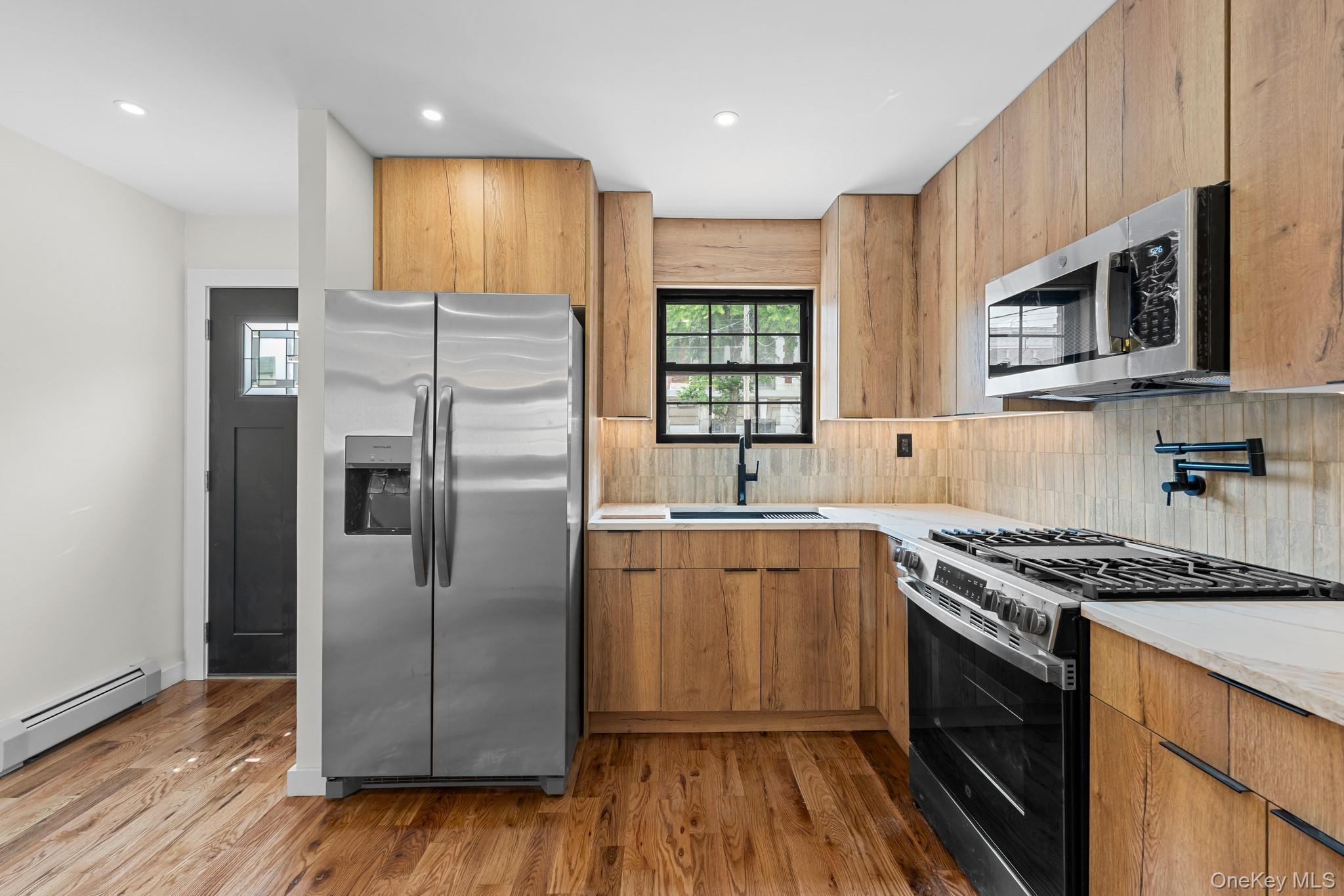 Single Family Wyona Brooklyn, NY 11207, MLS-1012537-4