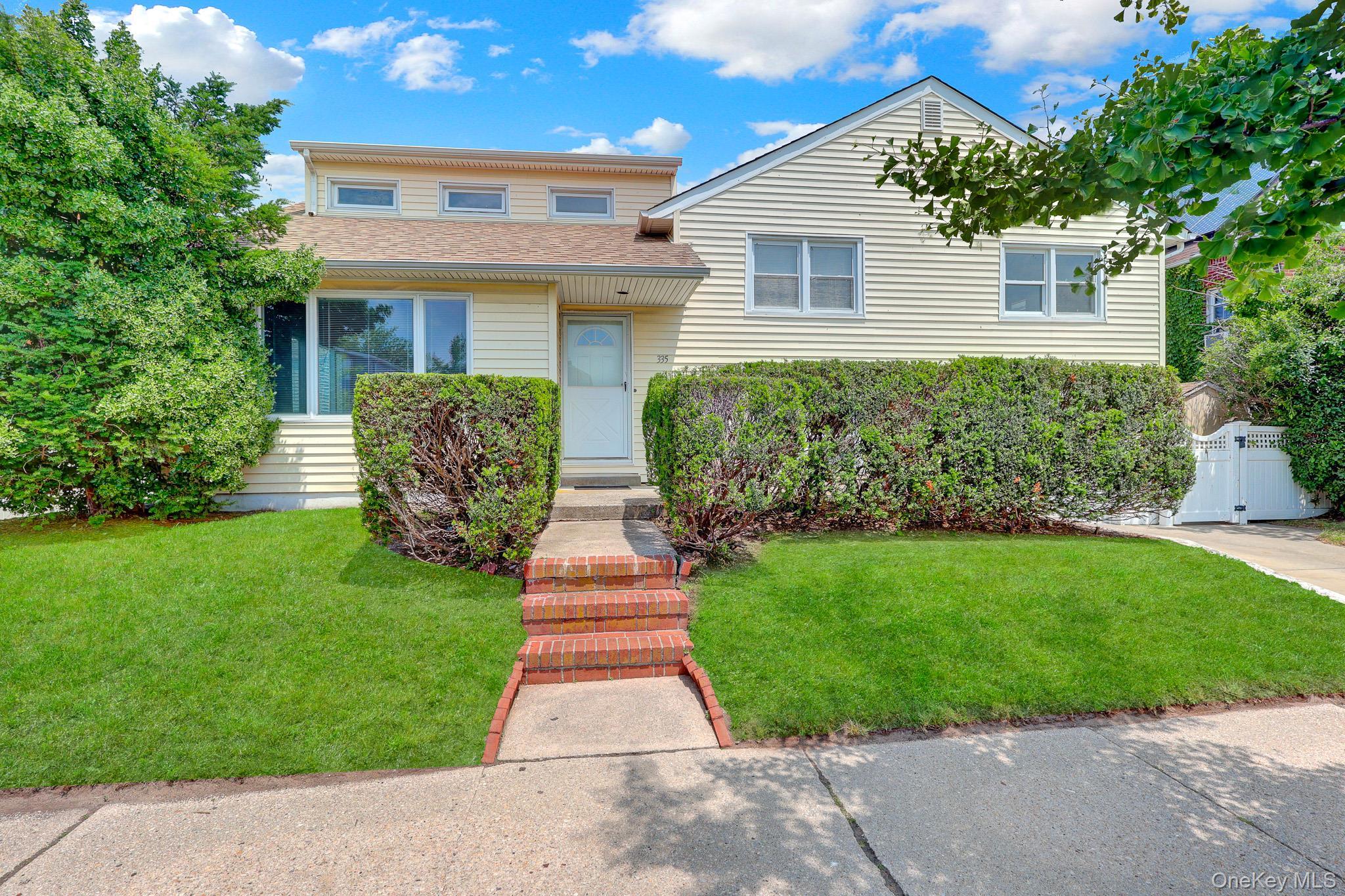 Single Family E State Street Nassau County, NY 11561, MLS-1012542-3