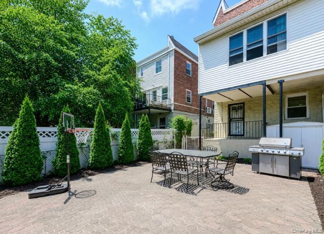 Single Family Woodhull Bronx, NY 10469, MLS-1012557-30
