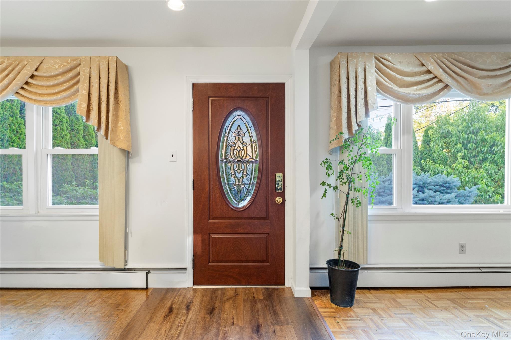 Single Family Richmond Street  Nassau County, NY 11791, MLS-1012561-6