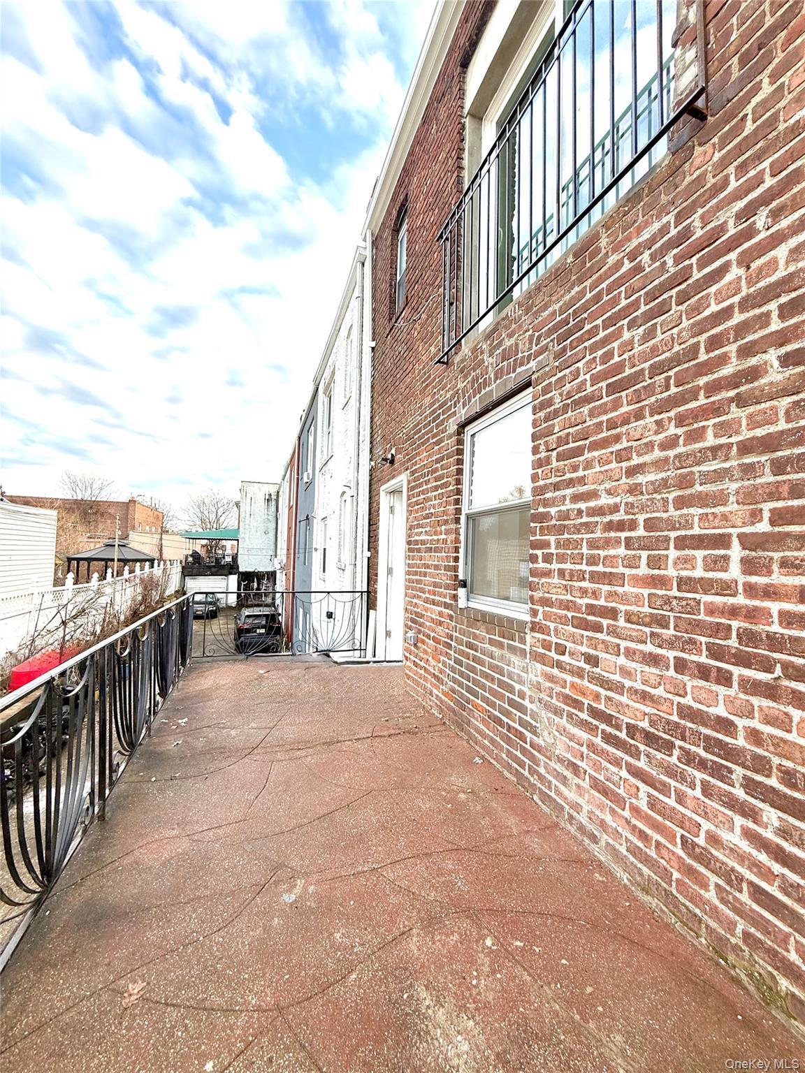 Single Family 89th Brooklyn, NY 11236, MLS-1012583-19