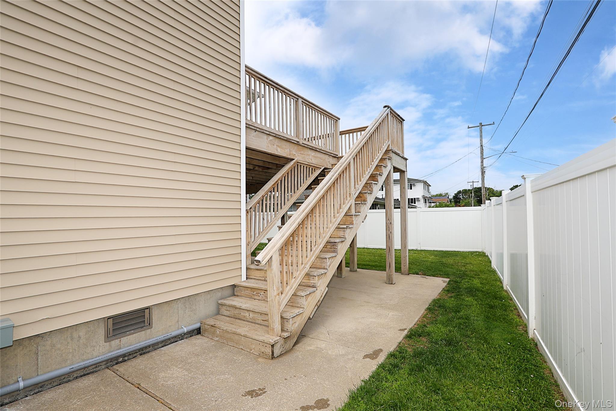 Single Family Rider Avenue  Suffolk County, NY 11772, MLS-1012587-28