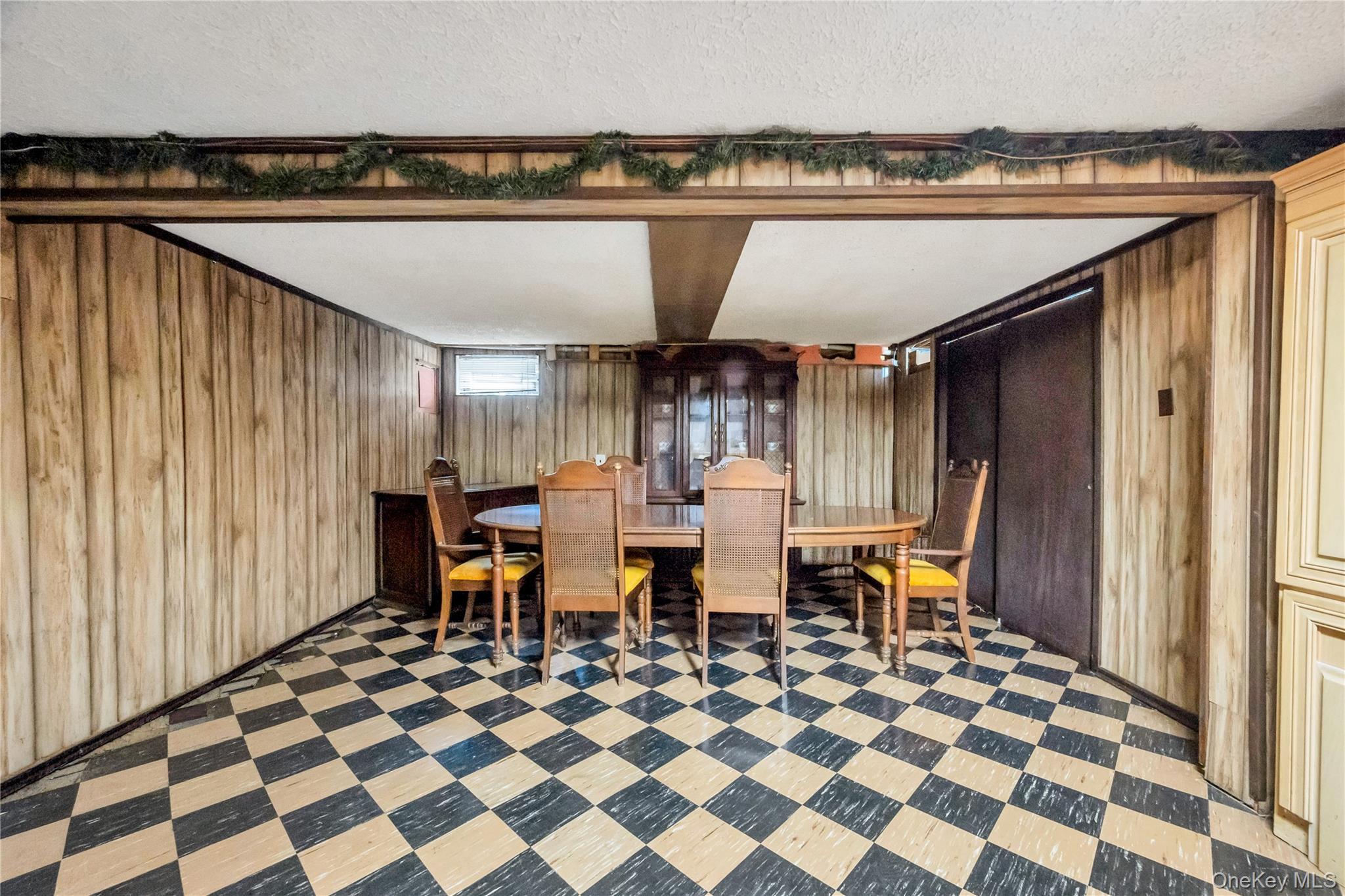 Single Family Pinewood Drive  Suffolk County, NY 11967, MLS-1012599-15