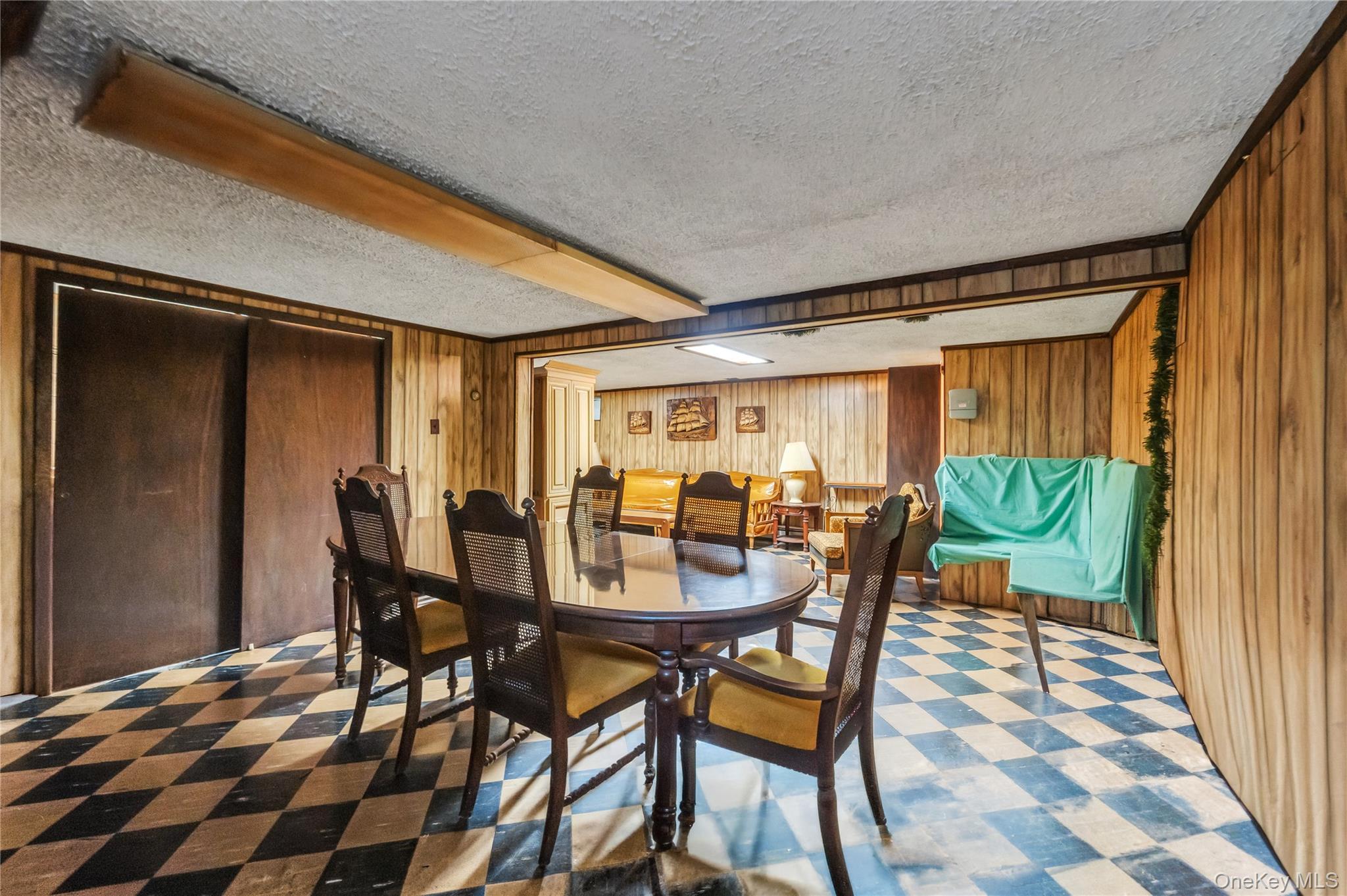 Single Family Pinewood Drive  Suffolk County, NY 11967, MLS-1012599-16