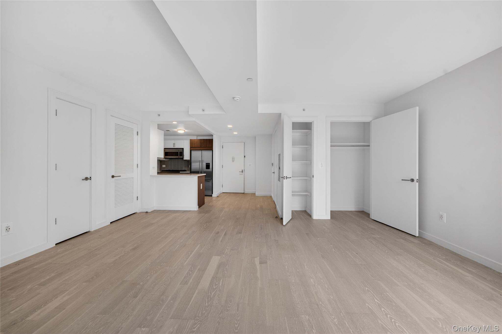 Apartment Adam Clayton Powell Jr Manhattan, NY 10030, MLS-1012600-3