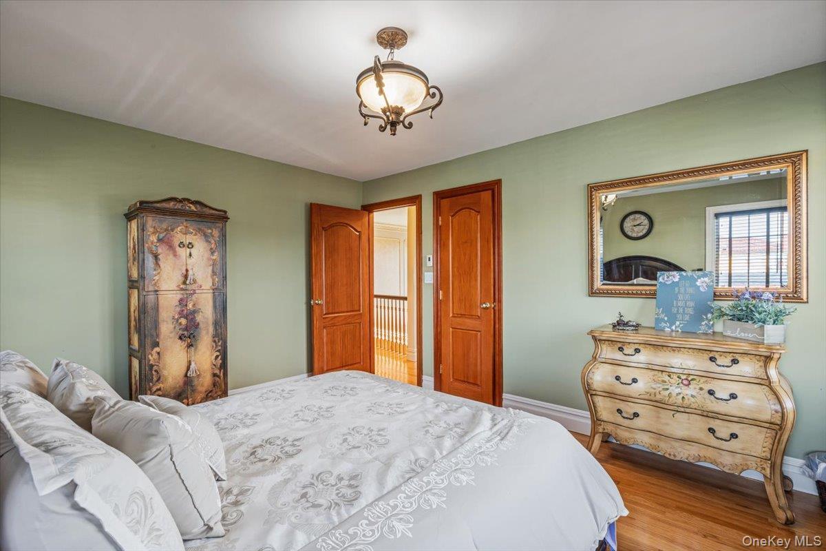 Single Family 216th Street  Queens, NY 11360, MLS-1012612-27