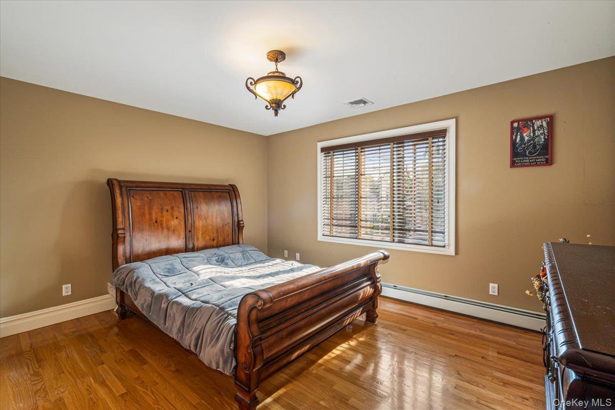 Single Family 216th Street  Queens, NY 11360, MLS-1012612-30