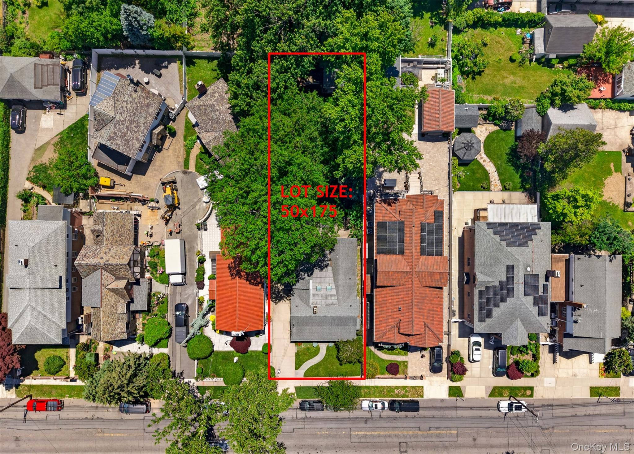 Single Family Bayside Avenue Queens, NY 11354, MLS-1012654-3