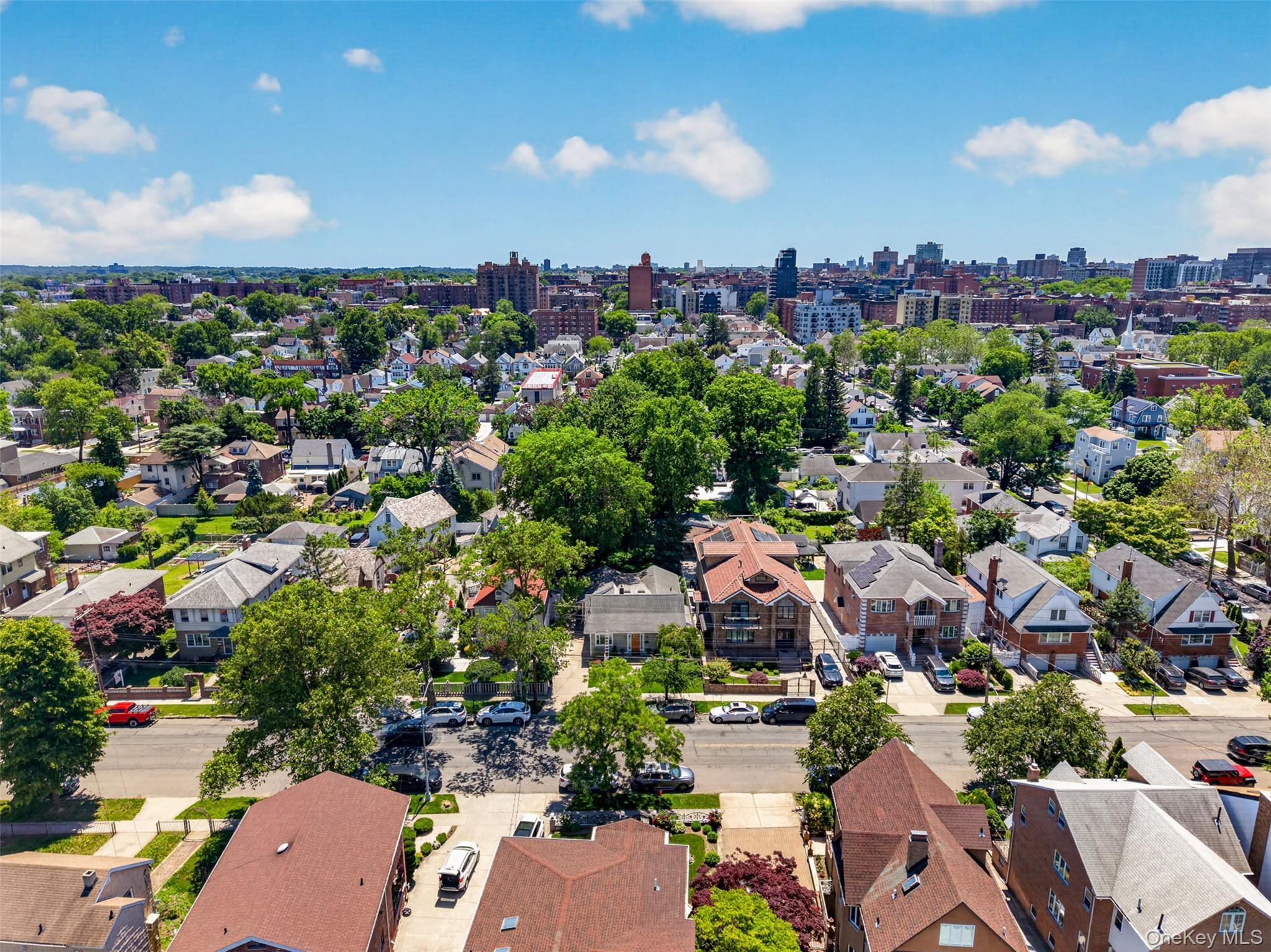 Single Family Bayside Avenue Queens, NY 11354, MLS-1012654-31