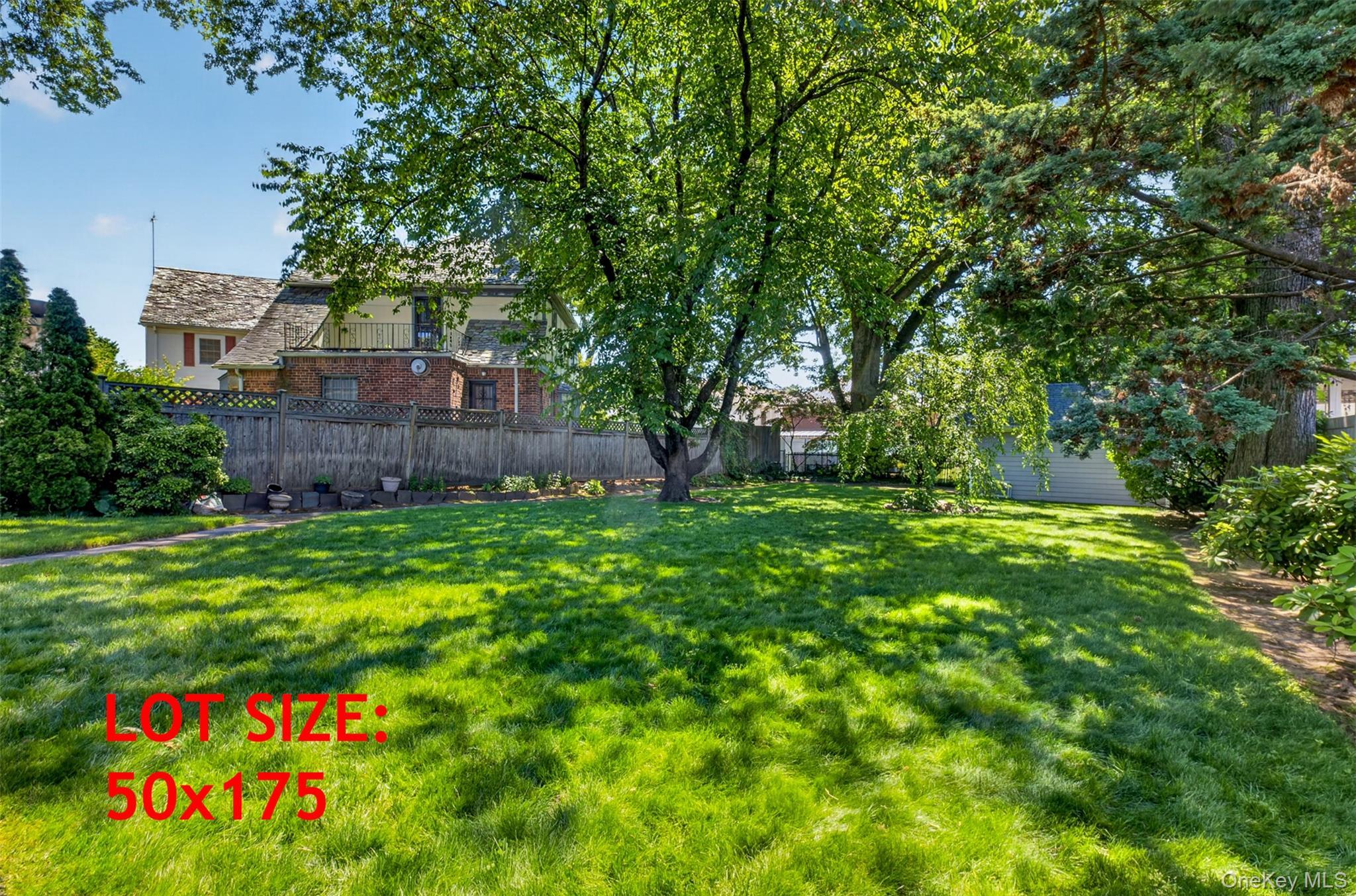 Single Family Bayside Avenue Queens, NY 11354, MLS-1012654-4